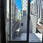 Apartamento Grande 2 Quartos Com Ar, 115 Metros Da Praia No Centro, Roupa De Cama E Banho Garagem