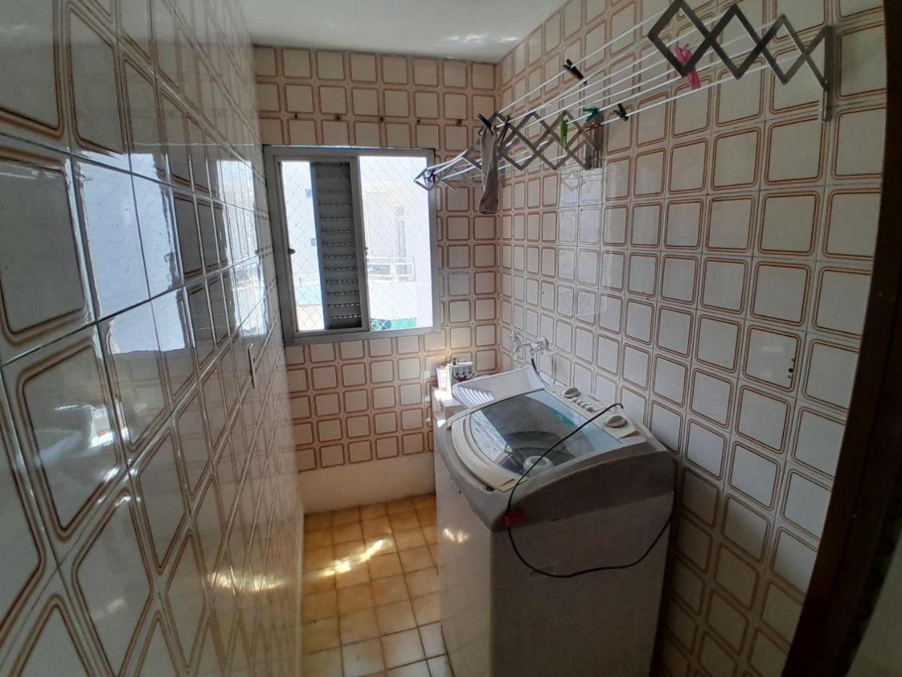 Apartamento Grande 2 Quartos Com Ar, 115 Metros Da No Centro, Roupa De Cama E Banho Garagem