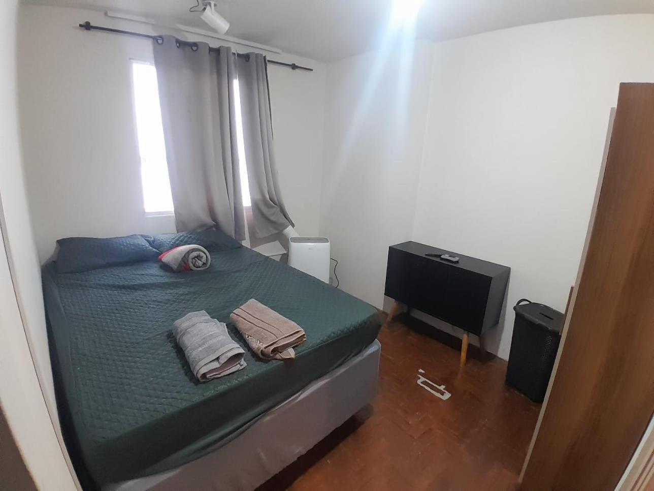 Apartamento Grande 2 Quartos Com Ar, 115 Metros Da No Centro, Roupa De Cama E Banho Garagem Balneario Camboriu