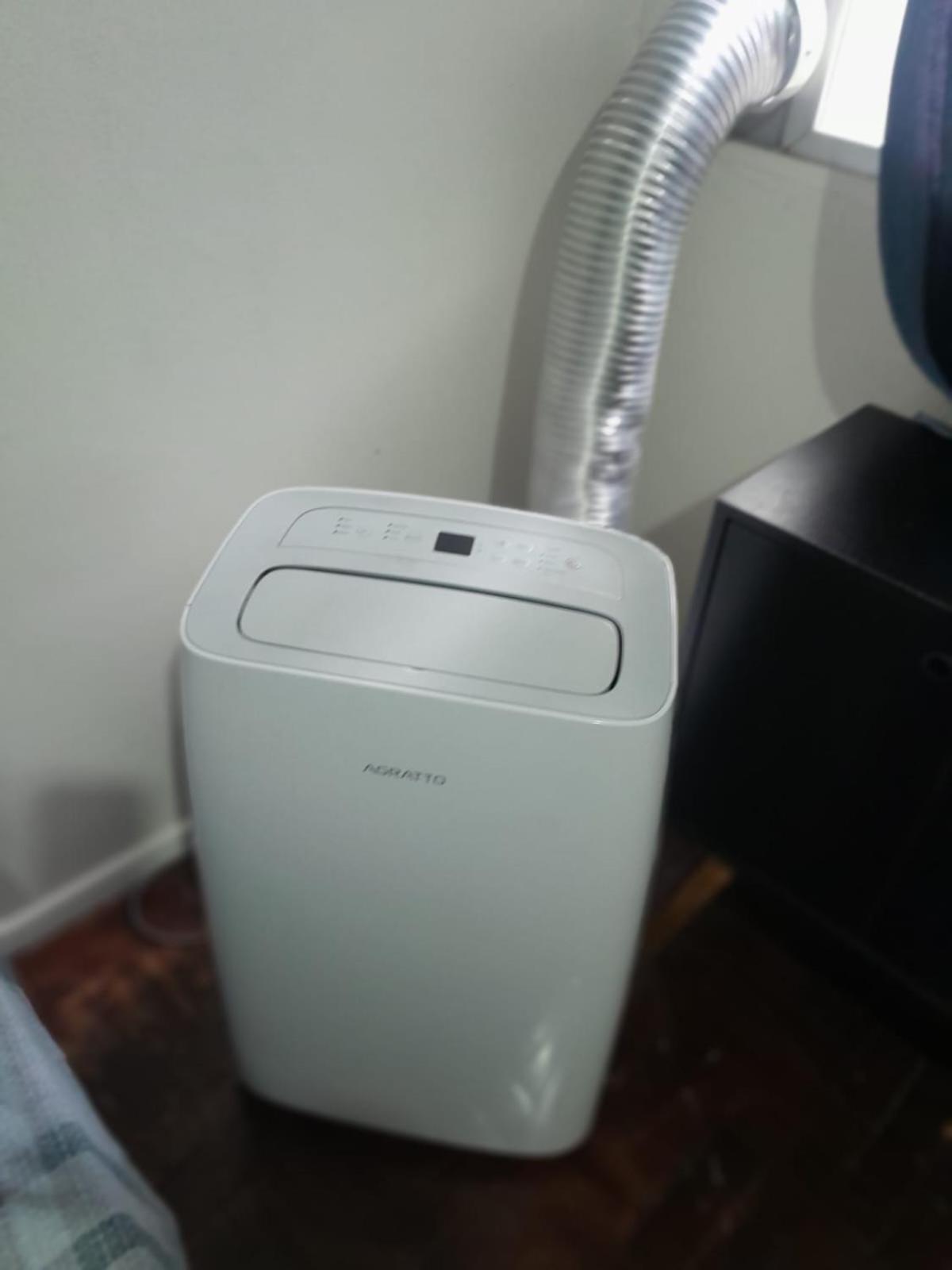 Grande 2 Quartos Com Ar, 115 Metros Da No Centro, Roupa De Cama E Banho Garagem